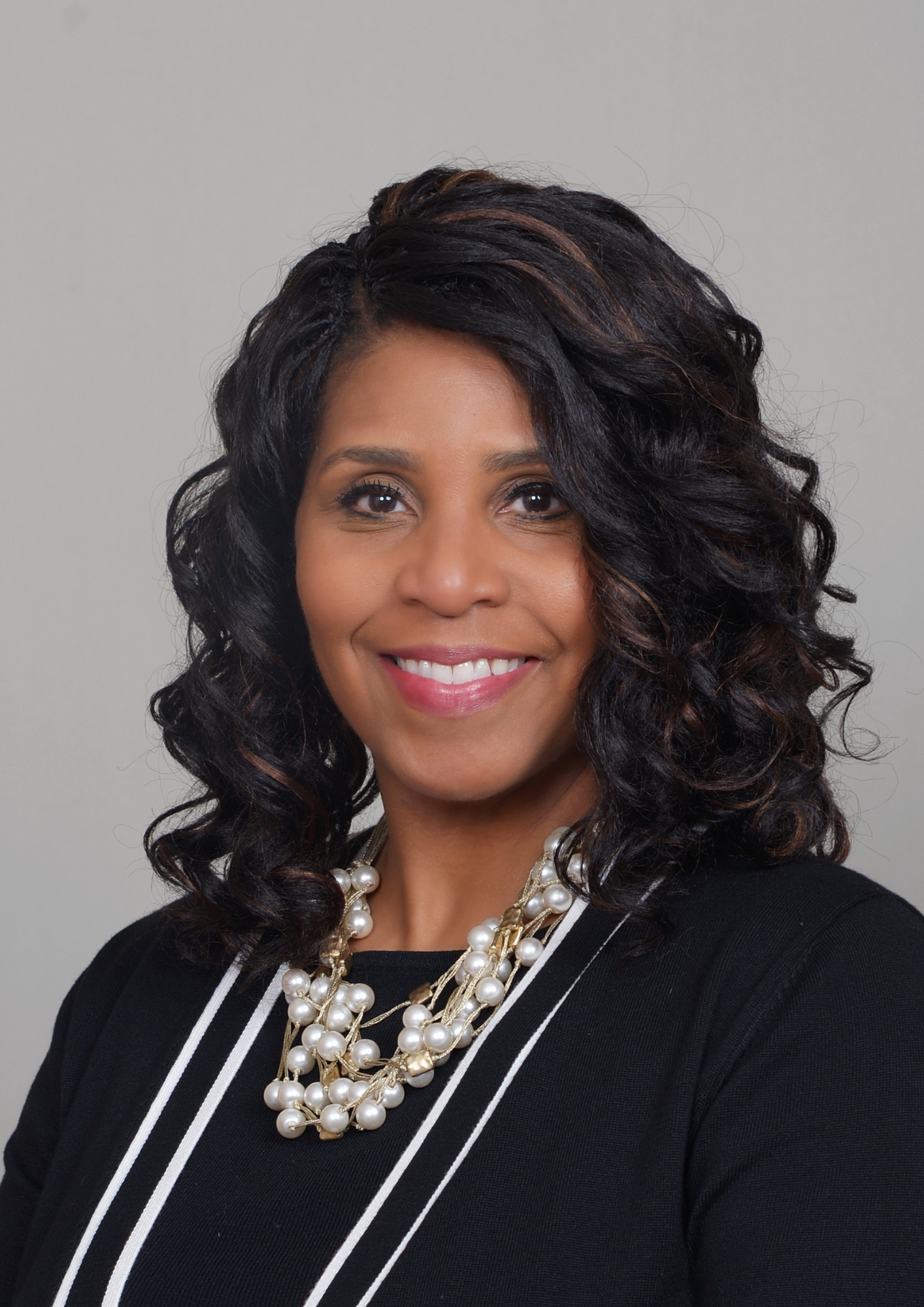 Rhonda Butler Headshot